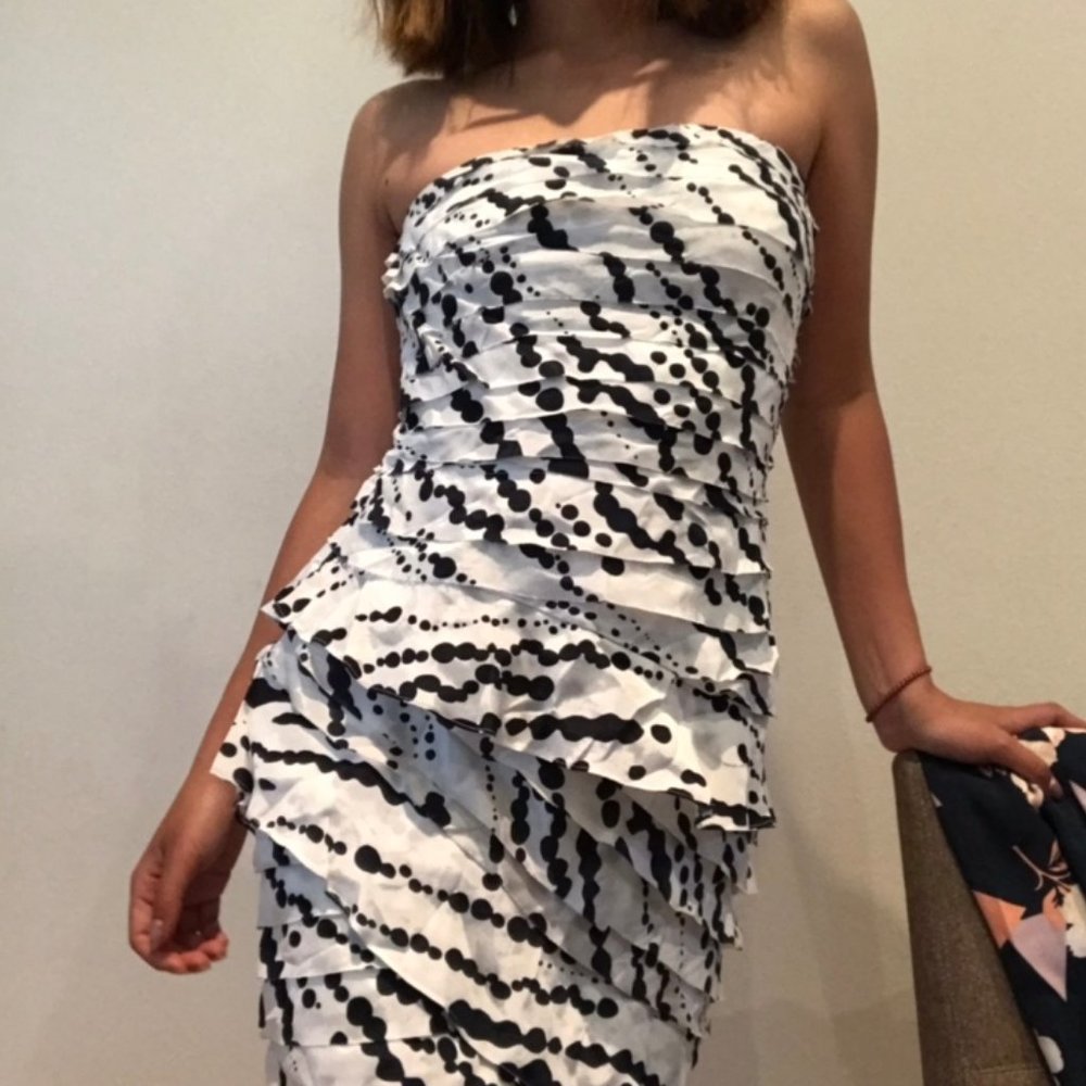 Jessica Simpson Strapless Tiered Mini Dress